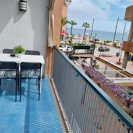 Con Terraza Vistas Al Mar شقة